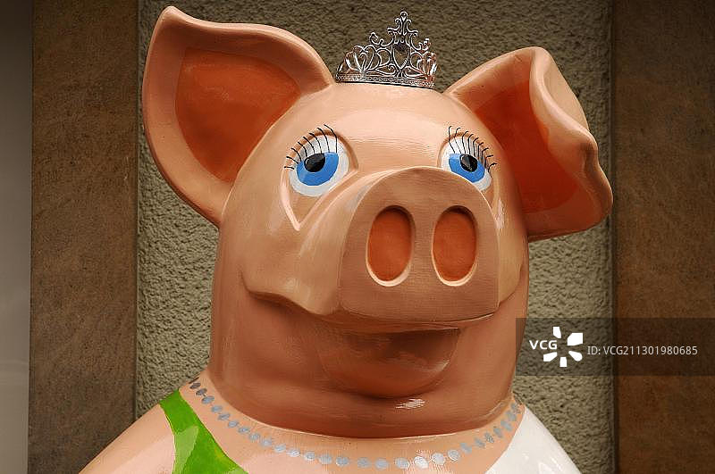 艺术系列人物德国巴伐利亚州施韦因富特的猪图片素材