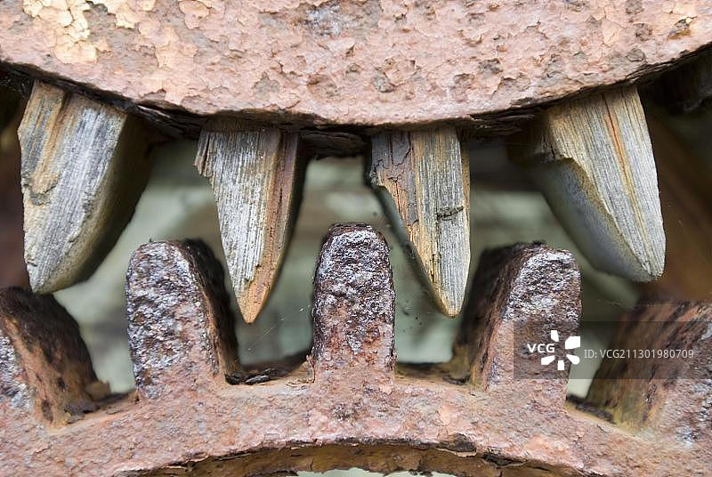 生锈的齿轮细节图片素材