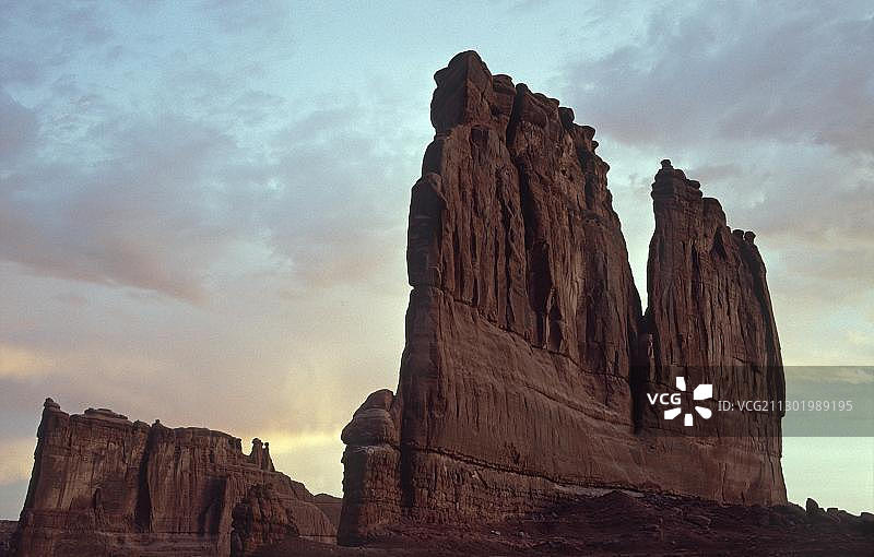 拱门国家公园的岩层地貌图片素材