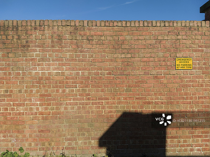 带有阴影的砖墙图片素材