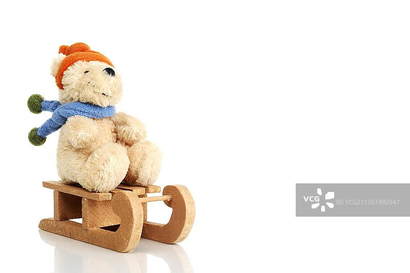 雪橇上的泰迪熊图片素材