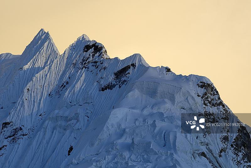 努子峰西壁，昆布喜玛拉雅山脉，萨加玛塔国家公园，尼泊尔，亚洲图片素材