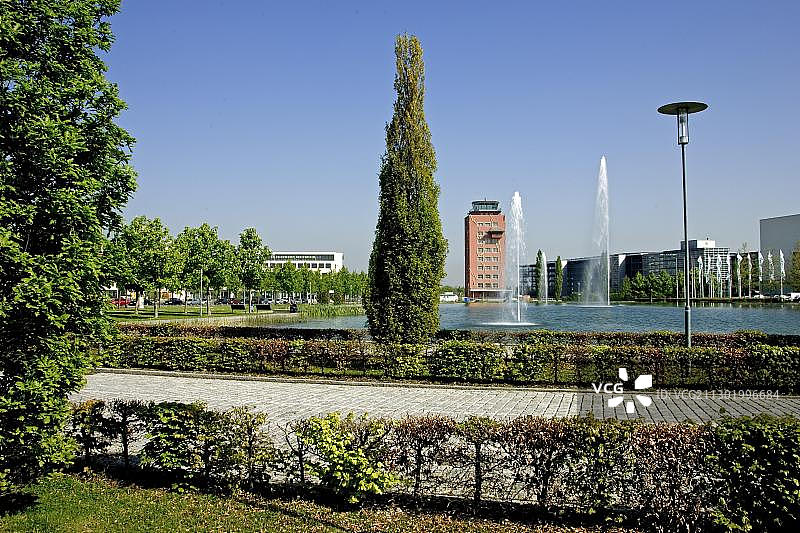 慕尼黑-里姆国际机场旧飞行控制塔图片素材