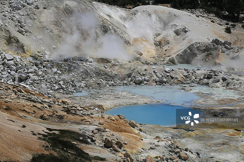 拉森火山国家公园的邦帕斯地狱硫磺区，美国加利福尼亚州北部图片素材