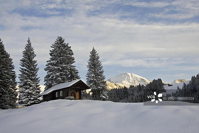 奥地利克莱因瓦尔斯特山谷希尔谢格附近的Bruder-Klaus小教堂图片素材