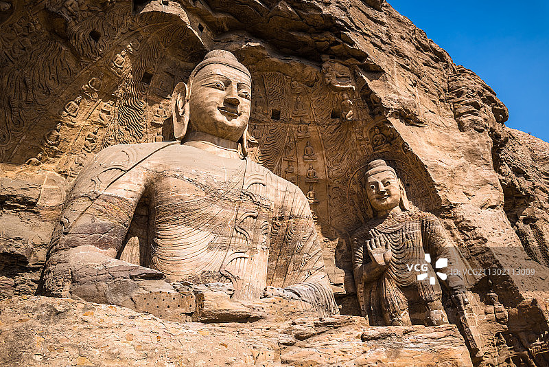 大同云岗石窟释迦坐像图片素材