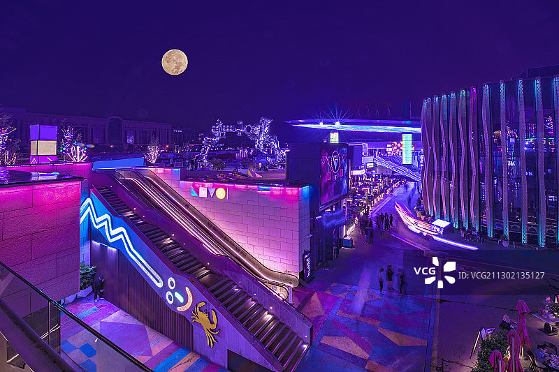 2020中秋国庆梦幻的都市夜景灯光秀图片素材