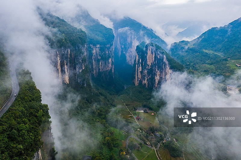 神秘古朴村落旱夔门图片素材