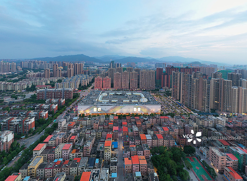 广东惠州大亚湾西区万达广场和移民村航拍全景图片素材