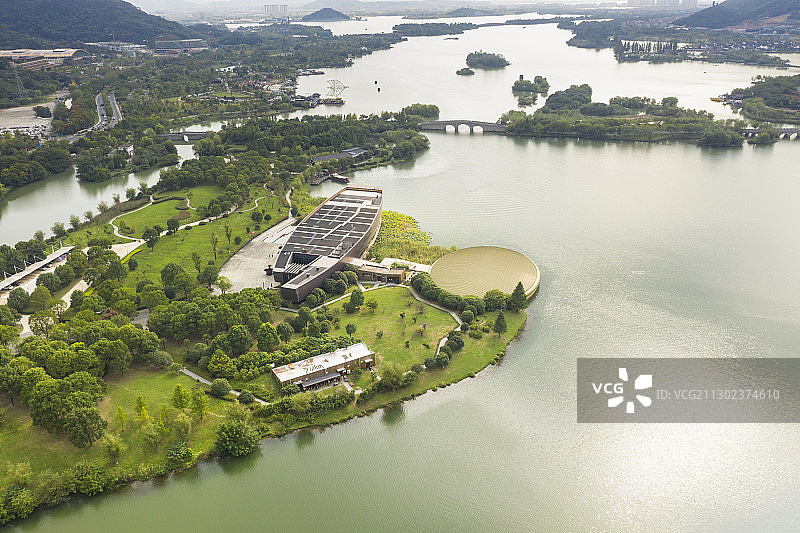 中国浙江杭州湘湖跨湖桥遗址博物馆航拍图片素材
