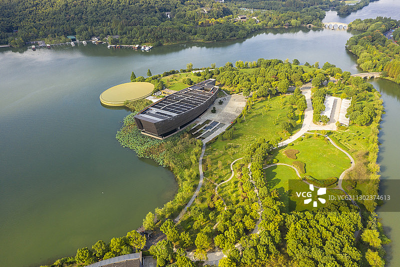中国浙江杭州湘湖跨湖桥遗址博物馆航拍图片素材