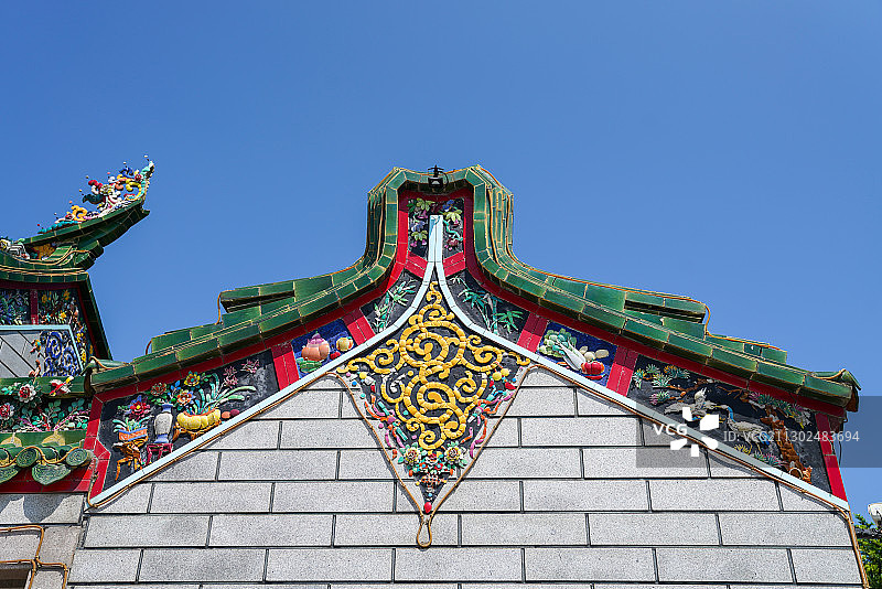 广东省 汕头市 南澳岛 武帝庙 屋顶装饰 嵌瓷图片素材