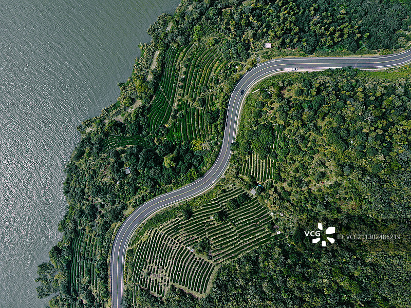 江苏省无锡市太湖旅游度假区马山梅家岭盘山公路航拍图片素材