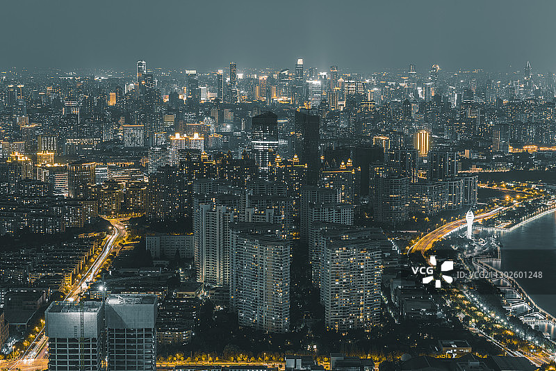 夜幕下的徐汇滨江建筑群图片素材