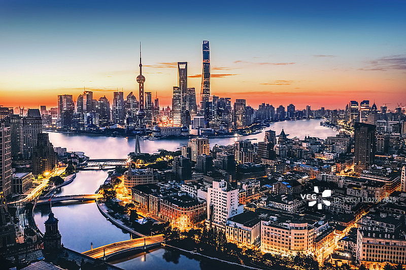 晨曦苏河湾图片素材