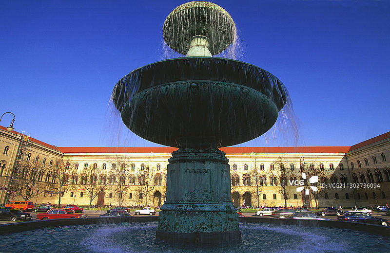 德国巴伐利亚慕尼黑路德维希-马克西米利安大学景观图片素材