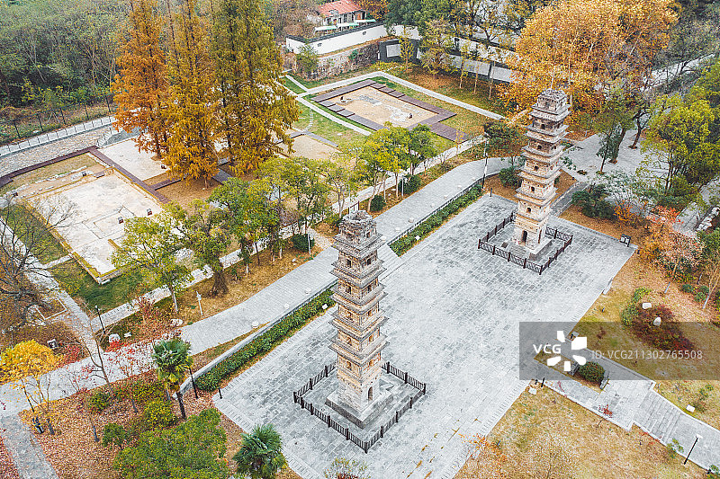安徽宣城广教寺双塔图片素材