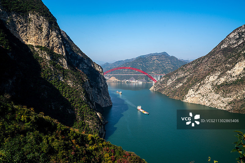 船行西陵峡图片素材