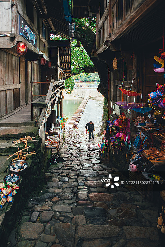 浙江省温州市泰顺县素有中国廊桥之乡的美誉，廊桥文化园汇聚廊桥图片素材