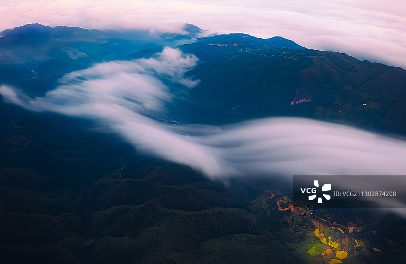 云流成河图片素材