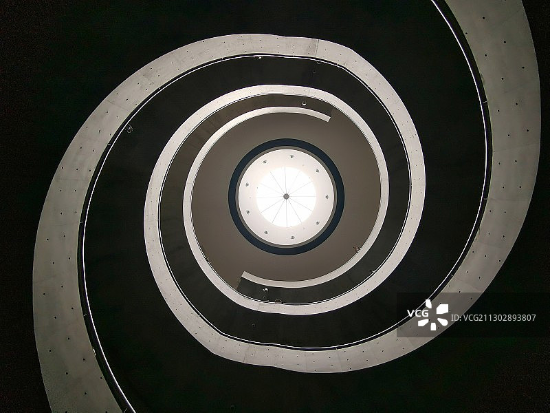 旋转楼梯图片素材