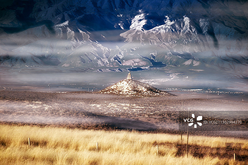 新疆荒漠风光图片素材