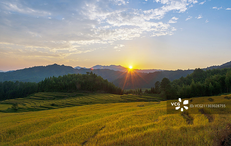 2019年9月27日摄于广东省连山县太保镇欧家村图片素材