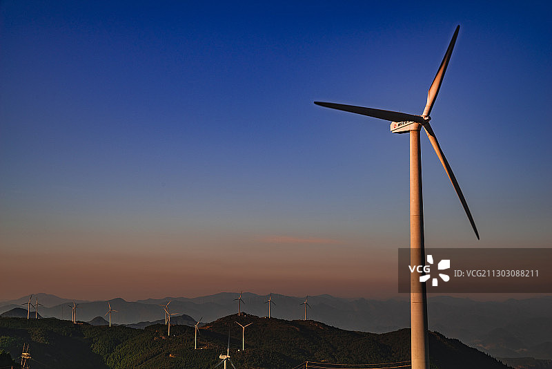 括苍山风车群图片素材