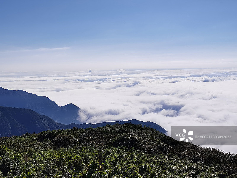 华南第三高峰：广西融水元宝山秋季云海图片素材