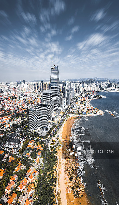 青岛东部CBD建筑群图片素材