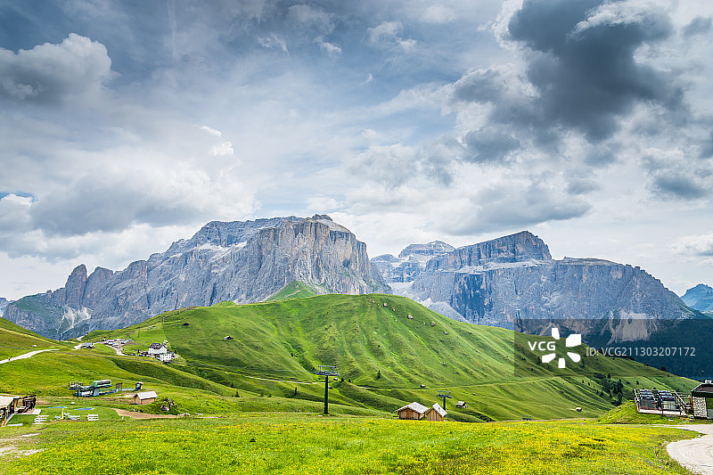 意大利特伦托坎皮泰洛迪法萨的风景图片素材
