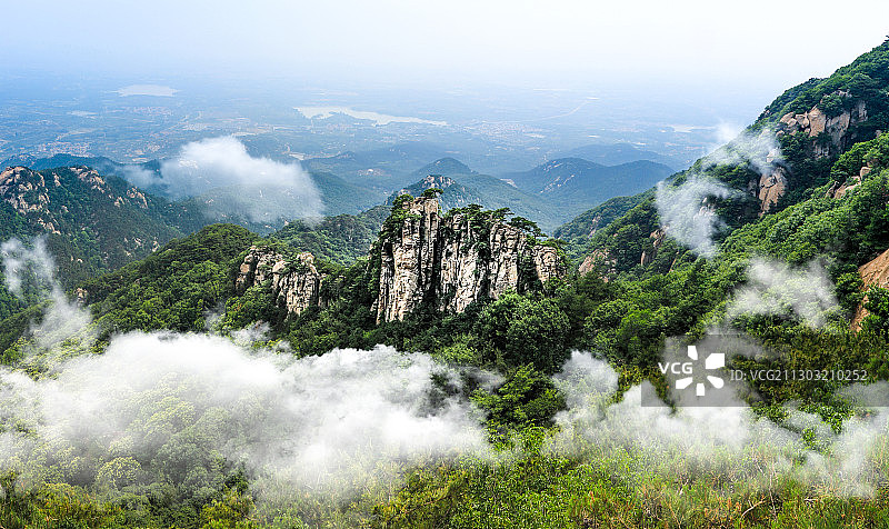 沂蒙山龟蒙景区夏季风景图片素材