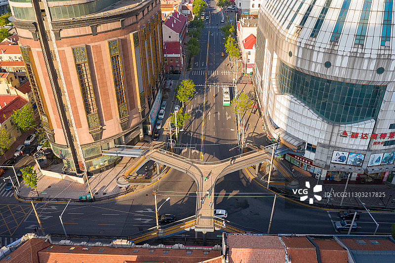 青岛历史中山路桥图片素材