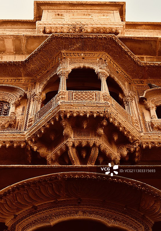 印度拉贾斯坦邦斋沙默尔历史建筑仰视图图片素材