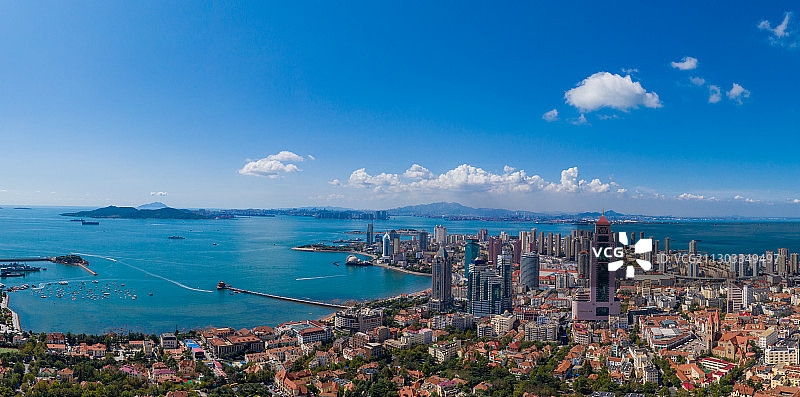 青岛前海湾老城区航拍图片素材