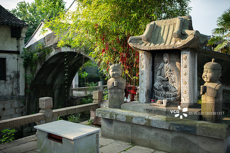 上海金山枫泾古镇小桥流水风景图片素材