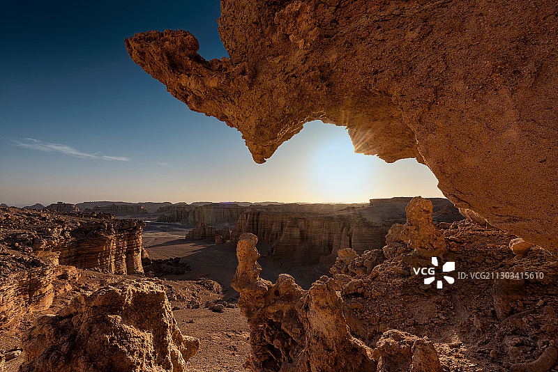 怪兽出没图片素材