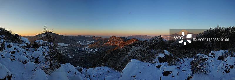 日落时分雪山美景，箱根，神奈川，日本图片素材
