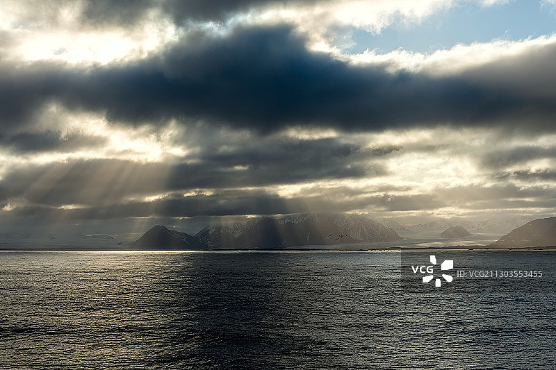 大海与风暴云的风景图片素材