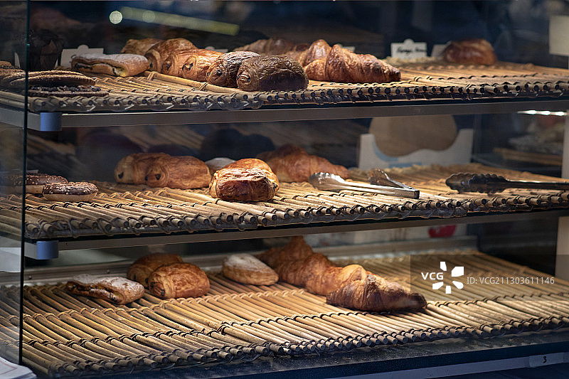 商店出售的面包特写图片素材