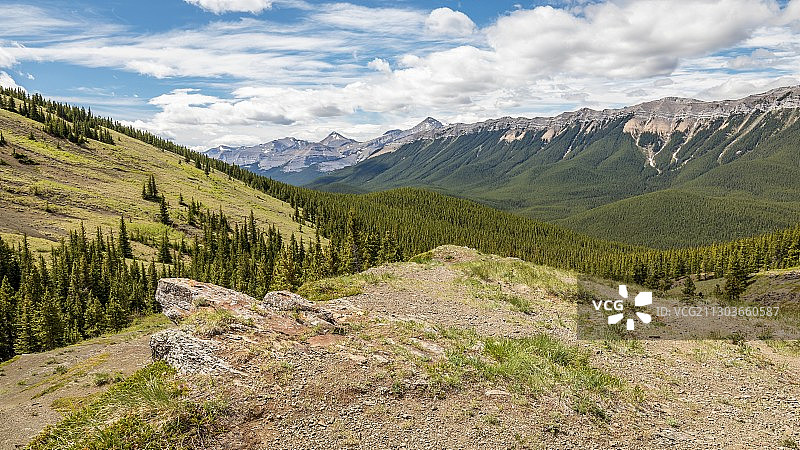 加拿大阿尔伯塔省布拉格溪的风景图片素材