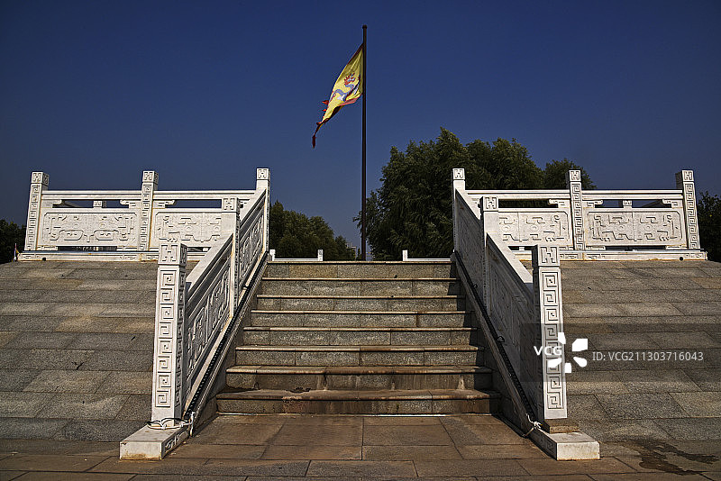 河南鹤壁市淇县朝歌文化园鹿台阁图片素材