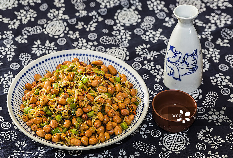 小鱼花生米图片素材