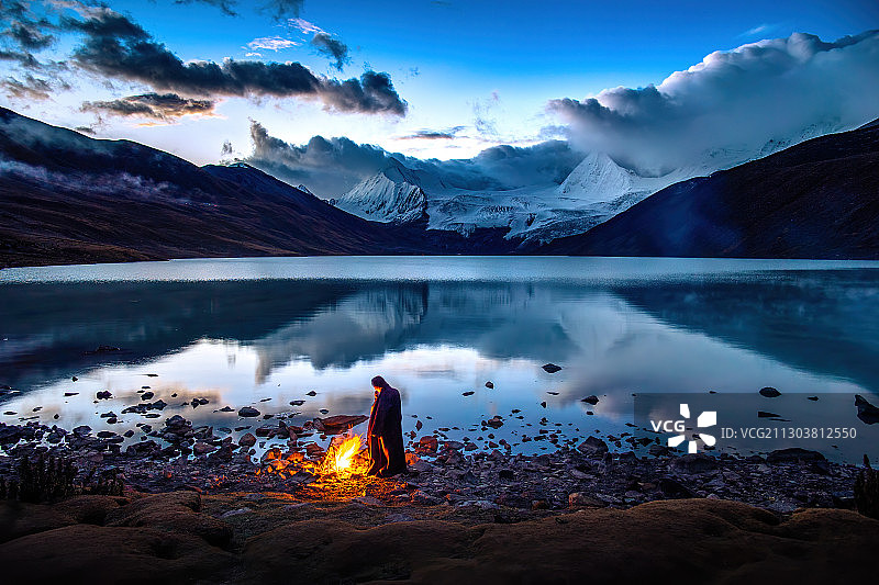 萨普神山的清晨图片素材