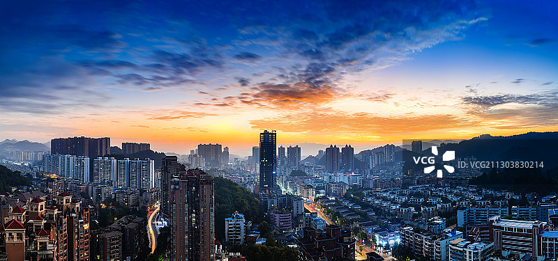 贵阳市乌当区新添城区日出全景图图片素材