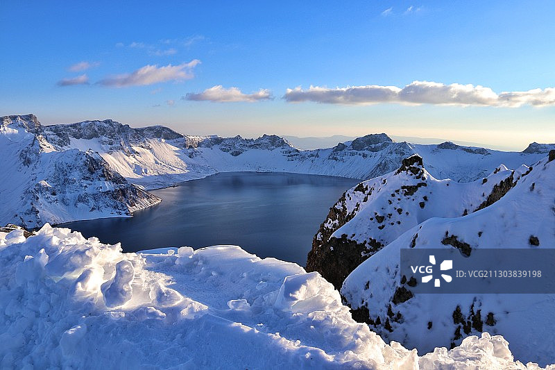 长白山北坡看天池图片素材