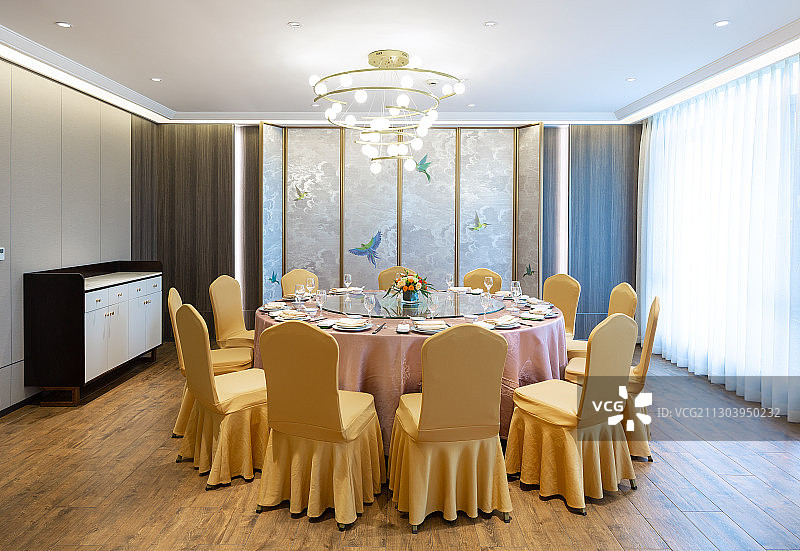 中式餐厅豪华包厢图片素材