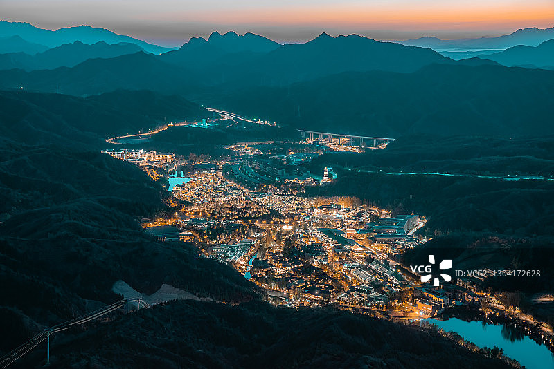 北京密云古北水镇夜景图片素材