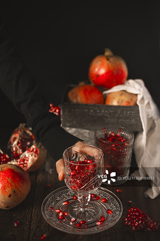 给大家分享一个关于石榴的句子图片素材