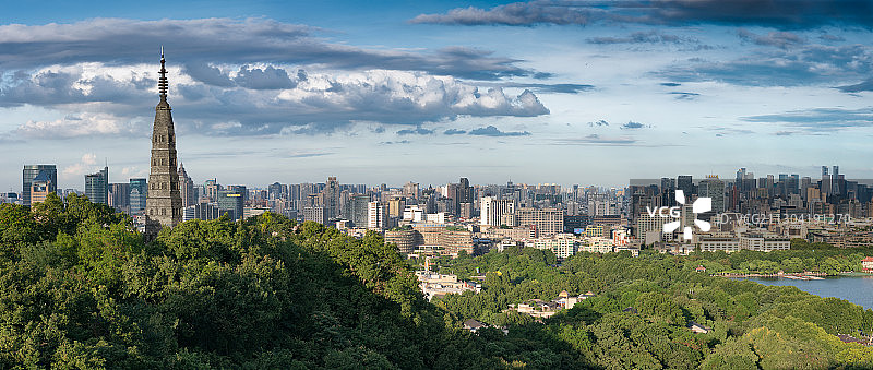 浙江杭州西湖保俶塔世界遗产城市风光全景图西湖文化广场图片素材